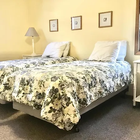 Vacation Rental With Pool On Lbi